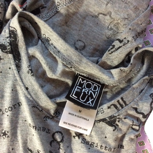 GIFTING SOON 🎁 MODERN LUX Astrology Signs Top - Picture 6 of 6